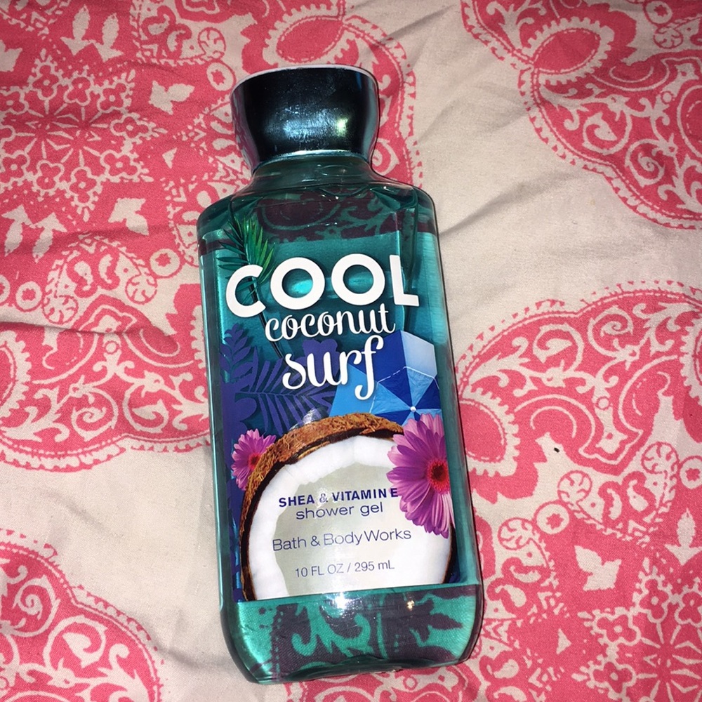 Cool coconut Surf Shower gel🥥💞
